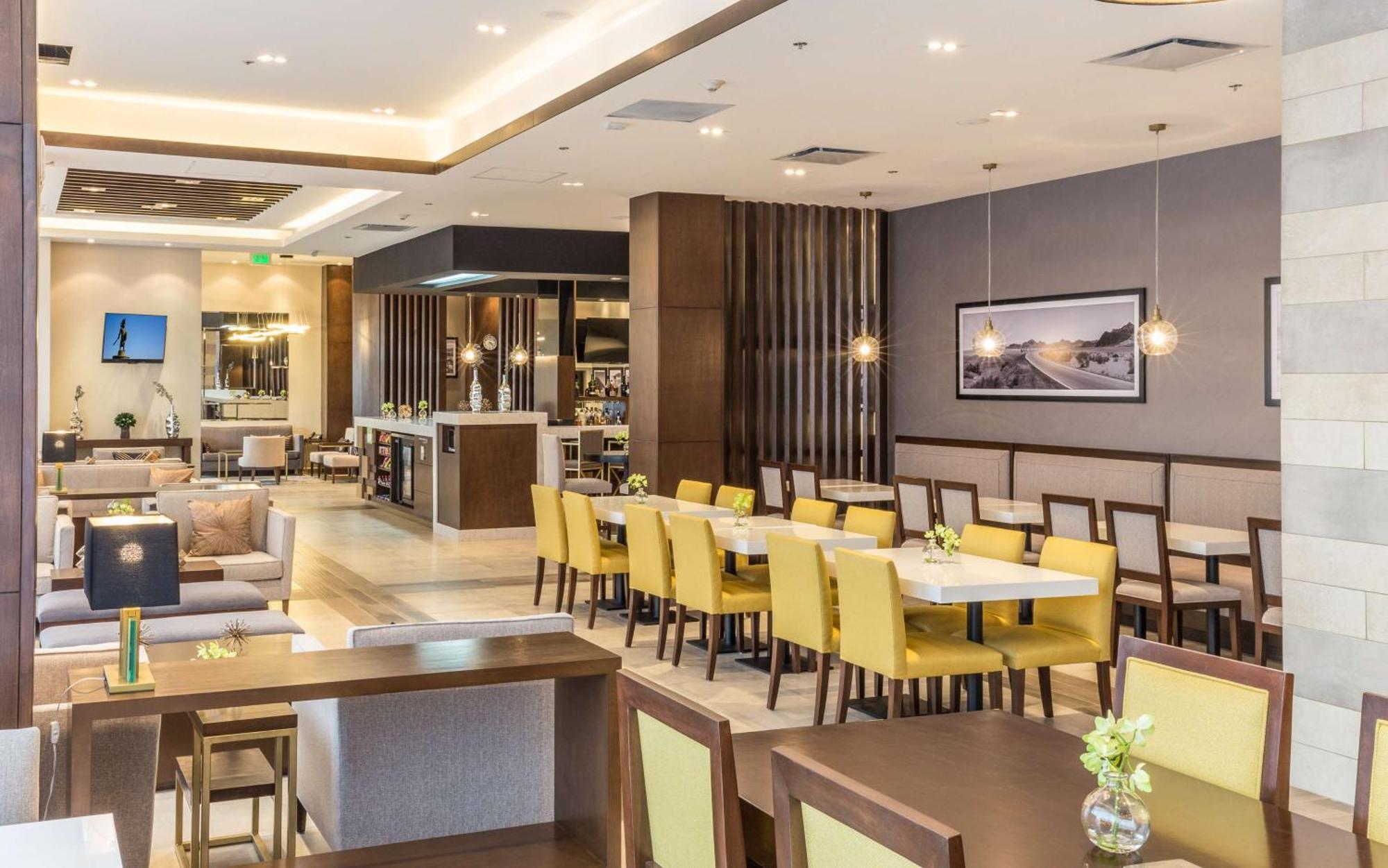 Hampton By Hilton